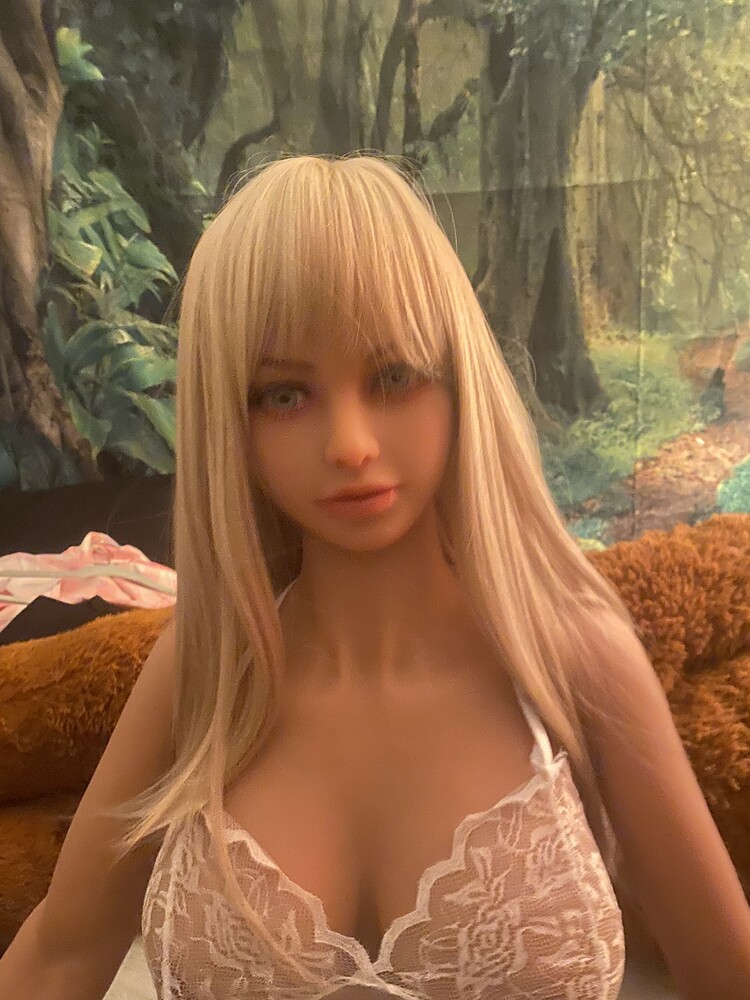 Sex Doll June Isabel Review